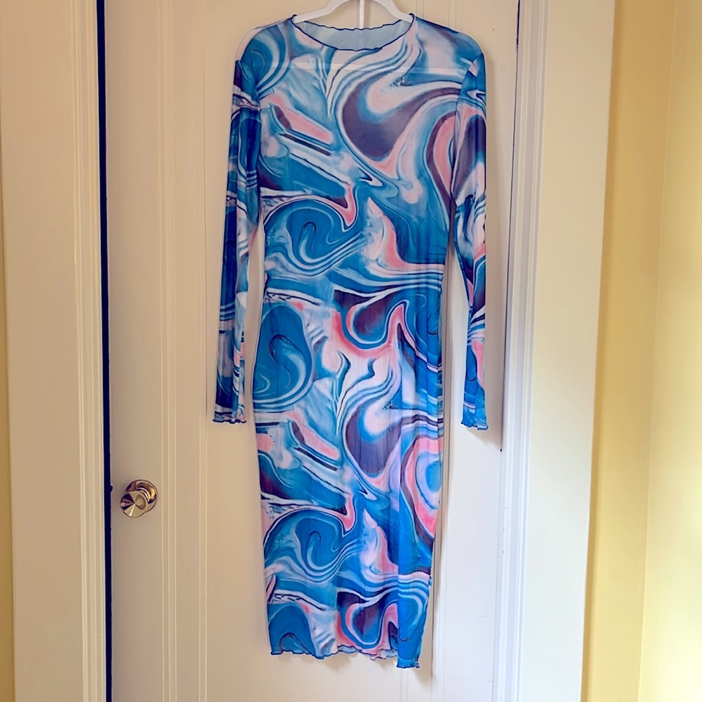 Tie-Dye Maxi Dress Sheer Mesh Swimsuit Coverup Size XL Stretchy Long Sleeves - Picture 1 of 13